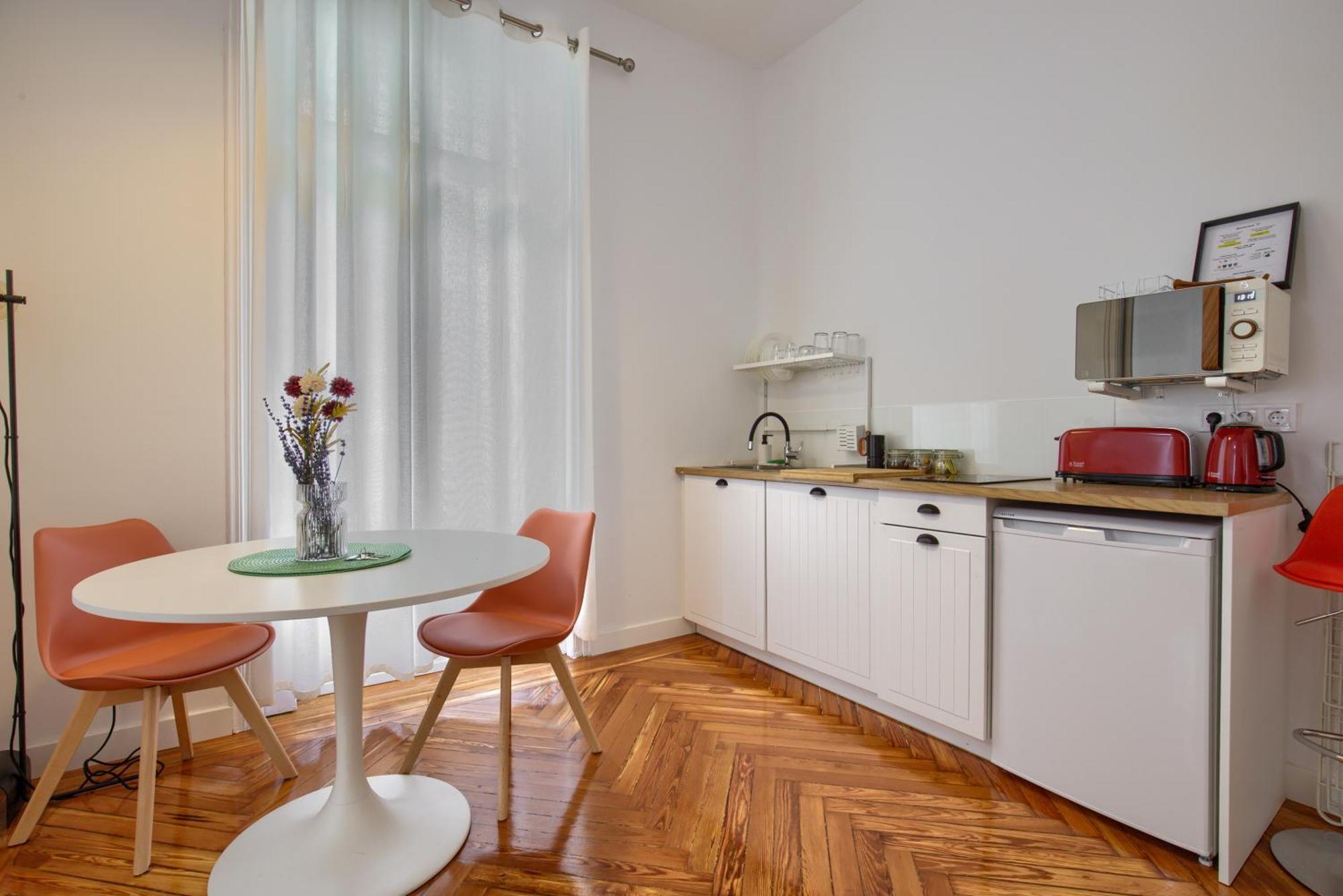 Mezzanine Orange Lejlighed Madrid Eksteriør billede