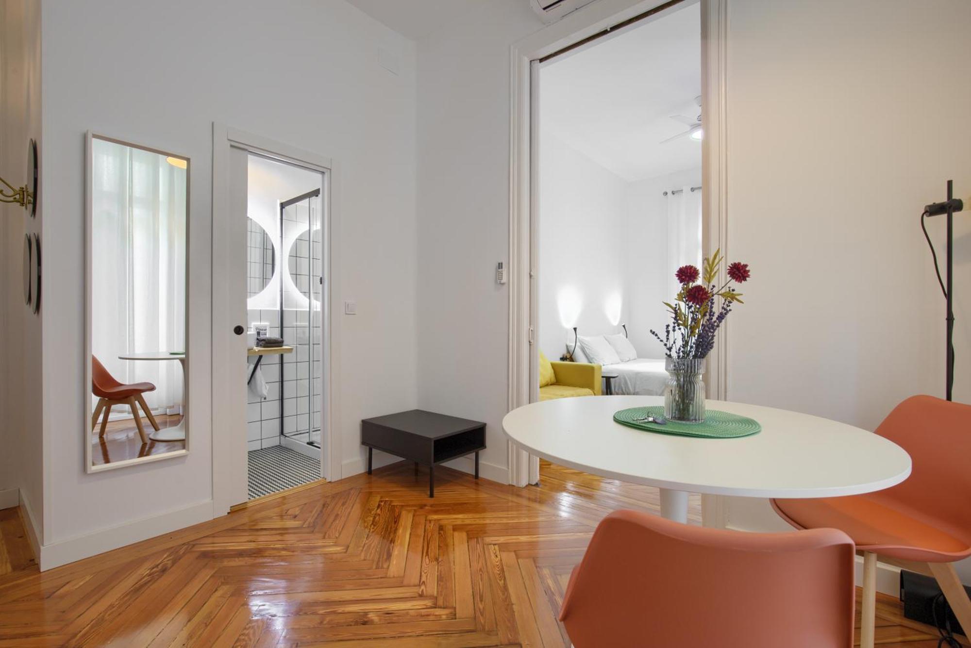 Mezzanine Orange Lejlighed Madrid Værelse billede